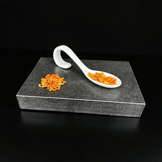 Getrocknete Kürbis Flocken für Hunde – naturbelassen, ballaststoffreich und präbiotisch wirksam als Gemüseanteil im B.A.R.F.-Plan. Vitacanin Schweiz