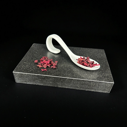 Getrocknete Rote Beete Raspeln für Hunde – eisenreich, vitaminhaltig, unterstützt Blutbildung und Immunsystem. Blutaufbaukaft BARF. Vitacanin Schweiz