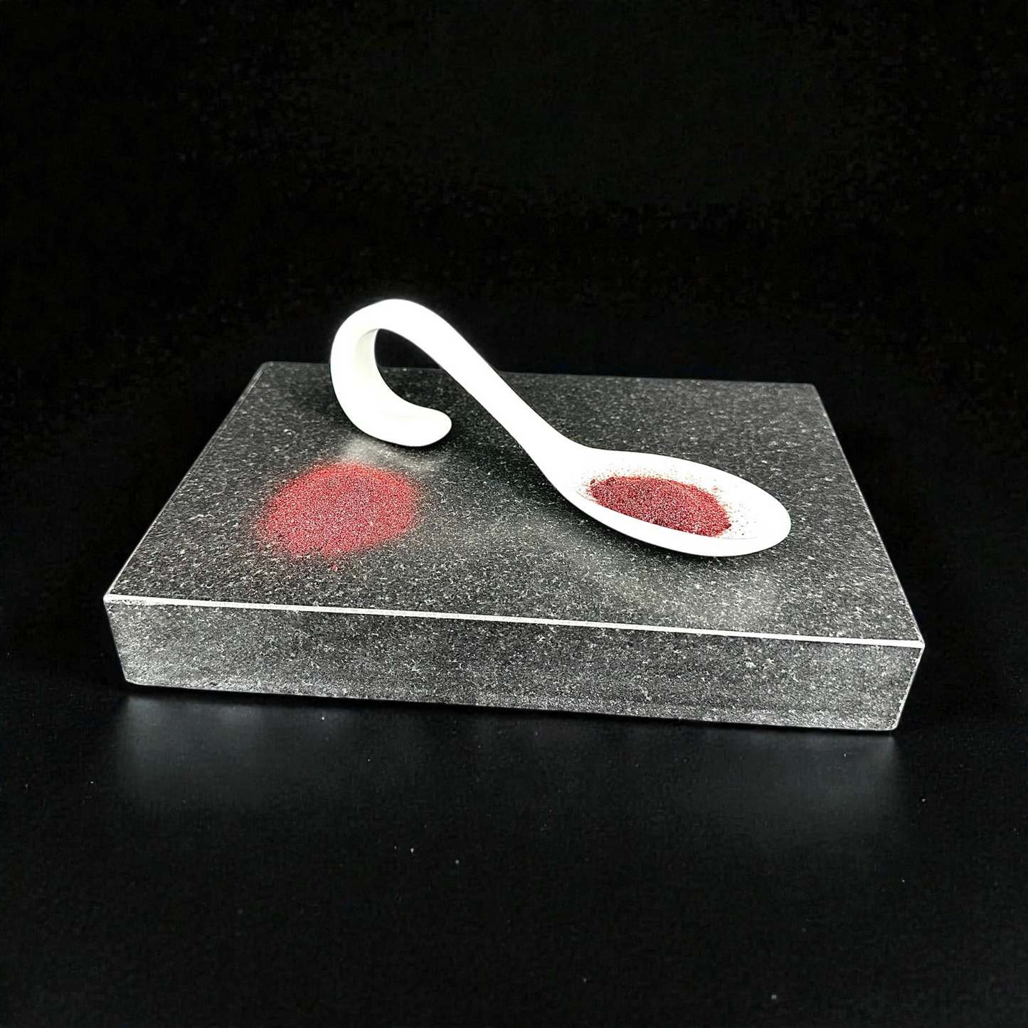 gefriergetrocknetes Ziegenblut Pulver für Hunde & Katzen – natürliche Eisenquelle, BARF-Ergänzung, unterstützt Vitalität und Blutbildung. Vitacanin Schweiz